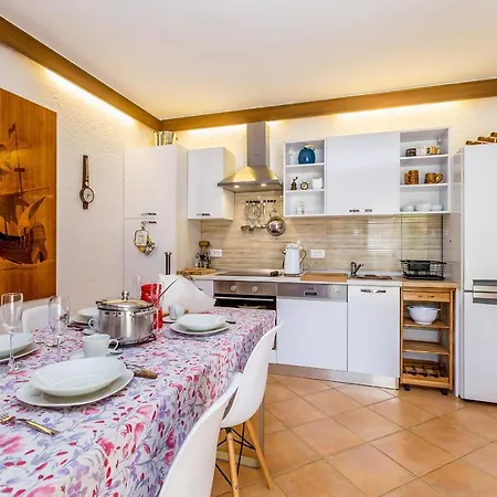 Balic - Pinezici, Krk Apartment